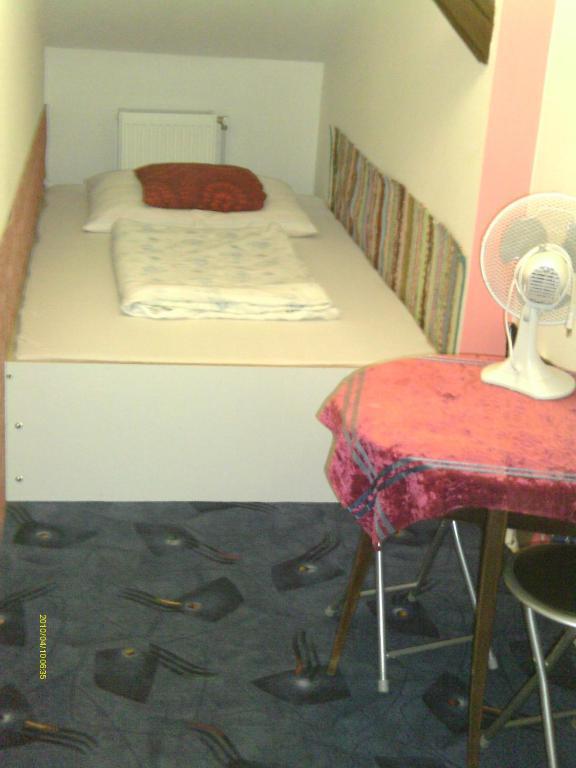 פץ' Ifi Hostel חדר תמונה